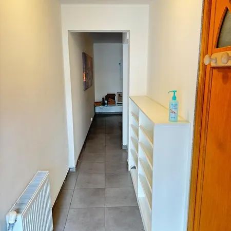 Сasa de vacaciones Townhouse 4 Bedrooms 4 Double Beds Anzin